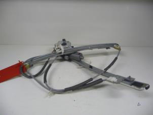 Gebruikte Raammechaniek 2Deurs rechts-voor Citroen Xsara Prijs € 45,00 Margeregeling aangeboden door De Vos Onderdelen