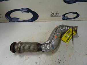 Gebruikte Voorpijp Uitlaat Peugeot 308 Prijs € 90,00 Margeregeling aangeboden door De Vos Onderdelen