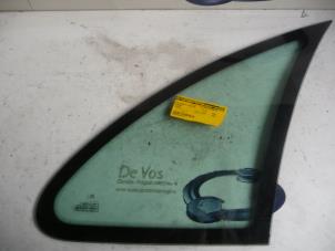 Gebruikte Driehoeks Ruit rechts-achter Citroen Picasso Prijs € 35,00 Margeregeling aangeboden door De Vos Autodemontagebedrijf