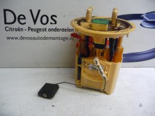 Gebruikte Tank element Pomp Citroen C8 (EA/EB) 2.0 HDi 16V Prijs € 55,00 Margeregeling aangeboden door De Vos Onderdelen