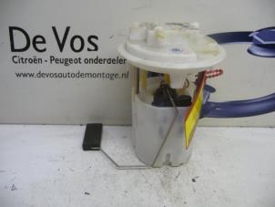 Gebruikte Brandstofpomp Elektrisch Peugeot 207 Prijs € 90,00 Margeregeling aangeboden door De Vos Onderdelen
