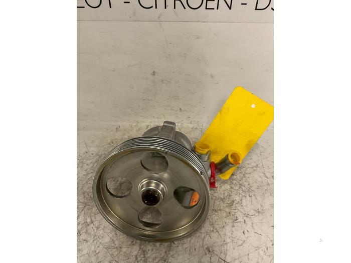 Gebruikte Servopomp Citroen Nemo (AA) 1.4 HDi 70 Prijs € 100,00 Margeregeling aangeboden door De Vos Onderdelen