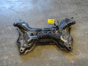 Gebruikte Subframe Peugeot Partner Prijs € 200,00 Margeregeling aangeboden door De Vos Onderdelen