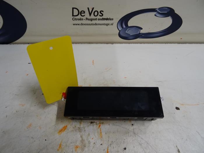 Gebruikte Display Interieur Citroen DS3 Prijs € 80,00 Margeregeling aangeboden door De Vos Onderdelen