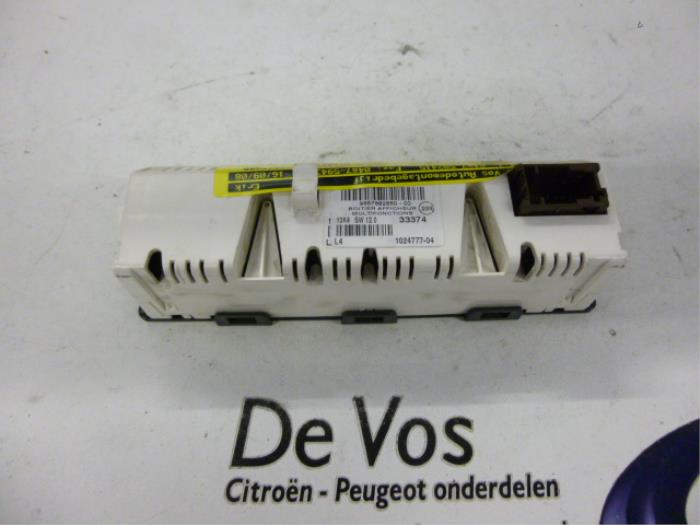 Display Interieur van een Citroën C5 II Berline (RC) 2.0 16V 2005