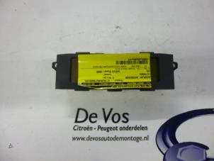 Gebruikte Display Interieur Citroen C5 II Berline (RC) 2.0 HDiF 16V Prijs € 55,00 Margeregeling aangeboden door De Vos Onderdelen