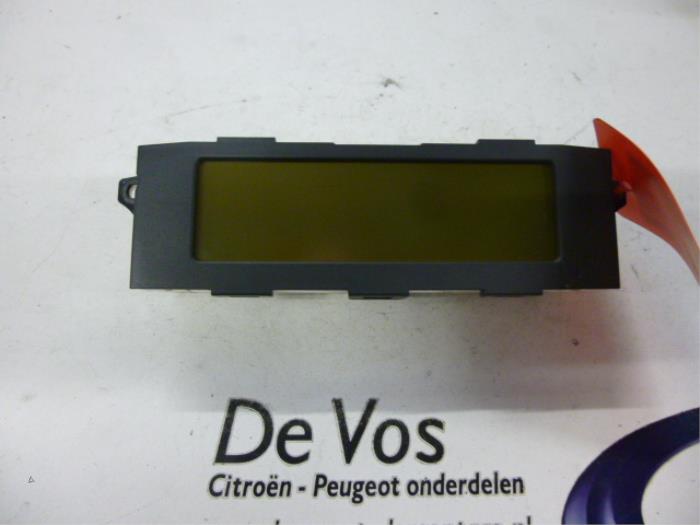 Display Interieur van een Citroën C5 II Berline (RC) 2.2 HDiF 16V 2005
