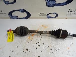 Gebruikte Cardanas links-voor (VWA) Peugeot 508 Prijs € 90,00 Margeregeling aangeboden door De Vos Onderdelen