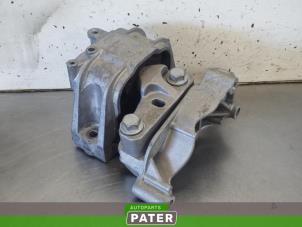 Gebruikte Motorrubber Volkswagen Golf VI Variant (AJ5/1KA) 1.2 TSI Prijs € 26,25 Margeregeling aangeboden door Autoparts Pater