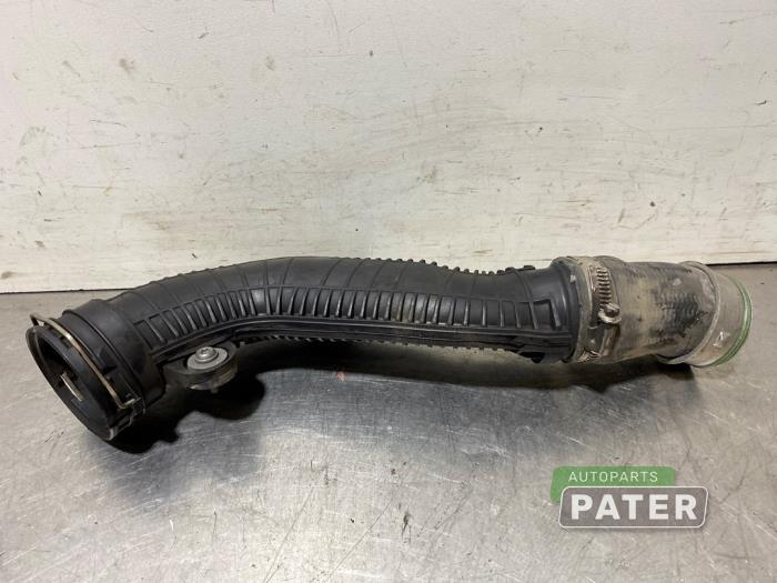 Gebruikte Intercooler Buis Volkswagen Scirocco (137/13AD) 2.0 TSI 16V Prijs € 15,75 Margeregeling aangeboden door Autoparts Pater