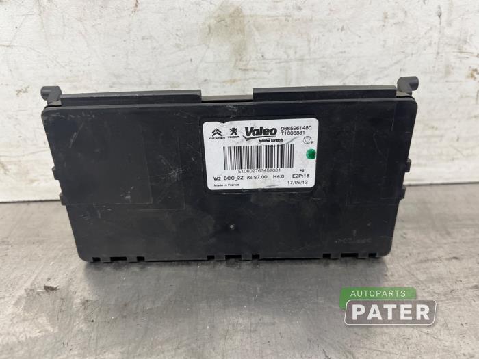 Gebruikte Computer Diversen Peugeot 508 SW (8E/8U) 1.6 THP 16V Prijs € 21,00 Margeregeling aangeboden door Autoparts Pater