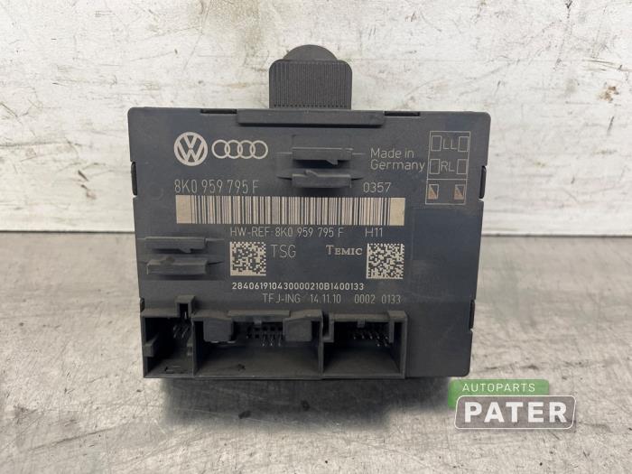 Gebruikte Deur module Audi A4 Avant (B8) 2.0 TDI 16V Prijs € 21,00 Margeregeling aangeboden door Autoparts Pater
