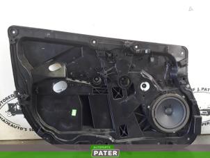 Gebruikte Ruitmechaniek 4Deurs links-voor Ford Fiesta 6 (JA8) 1.6 TDCi 16V Prijs € 21,00 Margeregeling aangeboden door Autoparts Pater