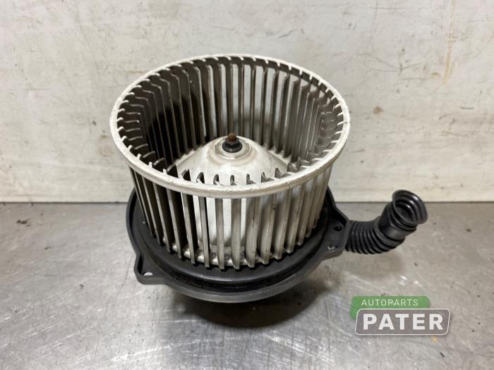 Kachel Ventilatiemotor van een Chevrolet Matiz (M200) 0.8 2009