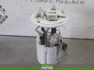 Gebruikte Benzinepomp Fiat Grande Punto (199) 1.4 16V Prijs € 21,00 Margeregeling aangeboden door Autoparts Pater