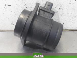 Gebruikte Luchtmassameter Landrover Range Rover Sport (LW) 3.0 TDV6 Prijs € 15,75 Margeregeling aangeboden door Autoparts Pater