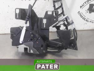 Gebruikte Deurslot Mechaniek 4Deurs rechts-voor Ford Fiesta 6 (JA8) 1.5 TDCi Prijs € 21,00 Margeregeling aangeboden door Autoparts Pater