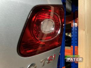 Gebruikte Achterlicht rechts Volkswagen Tiguan (5N1/2) 1.4 TSI 16V 4Motion Prijs € 21,00 Margeregeling aangeboden door Autoparts Pater