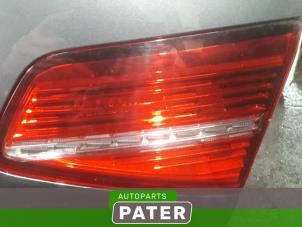 Gebruikte Achterlicht rechts Volkswagen Passat (3G2) 1.6 TDI 16V Prijs € 42,00 Margeregeling aangeboden door Autoparts Pater