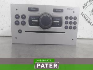 Gebruikte Radio CD Speler Opel Corsa D 1.4 16V Twinport Prijs € 52,50 Margeregeling aangeboden door Autoparts Pater