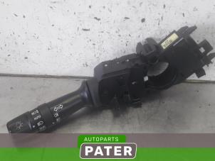 Gebruikte Licht Schakelaar Kia Rio III (UB) 1.1 CRDi VGT 12V Prijs € 36,75 Margeregeling aangeboden door Autoparts Pater
