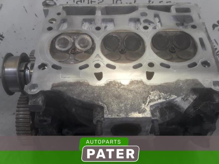 Gebruikte Cilinderkop Volkswagen Up! (121) 1.0 12V 60 Prijs € 210,00 Margeregeling aangeboden door Autoparts Pater