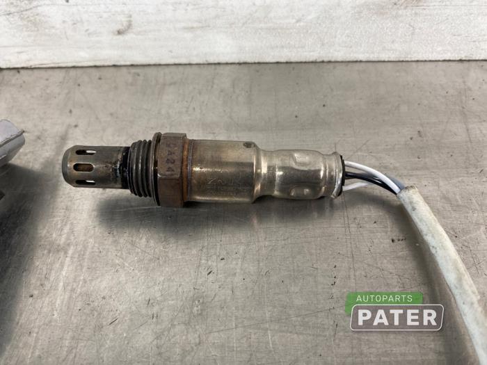 Lambda Sonde van een Renault Clio IV (5R) 0.9 Energy TCE 90 12V 2018