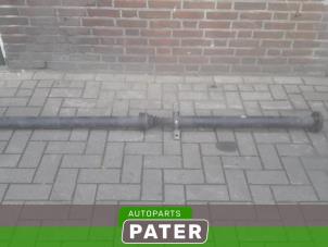 Gebruikte Tussenas Hyundai Santa Fe II (CM) 2.7 V6 24V 4x4 Prijs € 131,25 Margeregeling aangeboden door Autoparts Pater