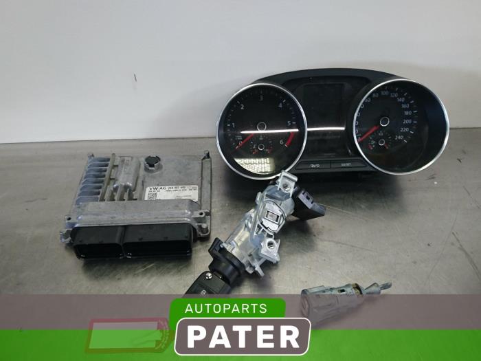 Gebruikte Kontaktslot + computer Volkswagen Polo V (6R) 1.4 TDI DPF BlueMotion technology Prijs € 210,00 Margeregeling aangeboden door Autoparts Pater