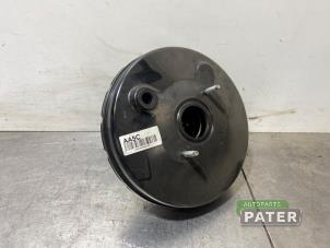 Gebruikte Rembekrachtiger Opel Karl 1.0 12V Prijs € 26,25 Margeregeling aangeboden door Autoparts Pater
