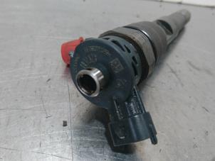 Gebruikte Verstuiver (diesel) Renault Clio III (BR/CR) 1.5 dCi 75 FAP Prijs € 78,75 Margeregeling aangeboden door Autoparts Pater