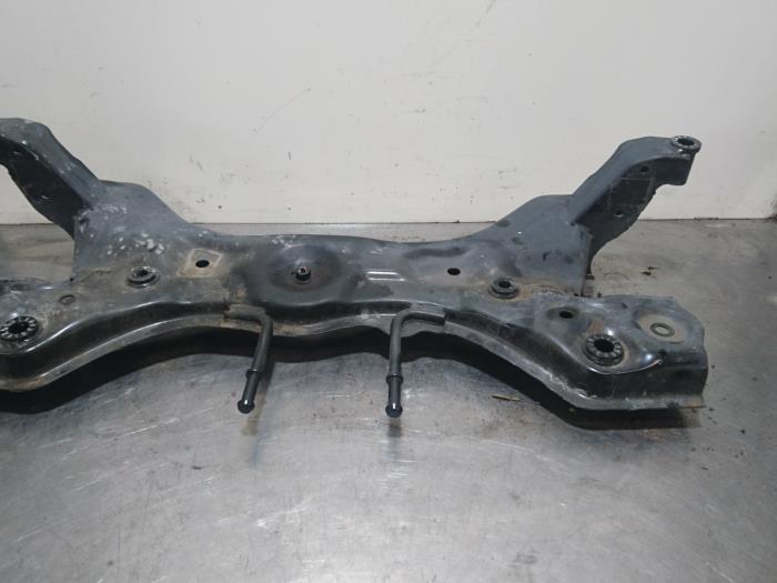 Gebruikte Subframe Volkswagen Up! (121) 1.0 12V 60 Prijs € 52,50 Margeregeling aangeboden door Autoparts Pater