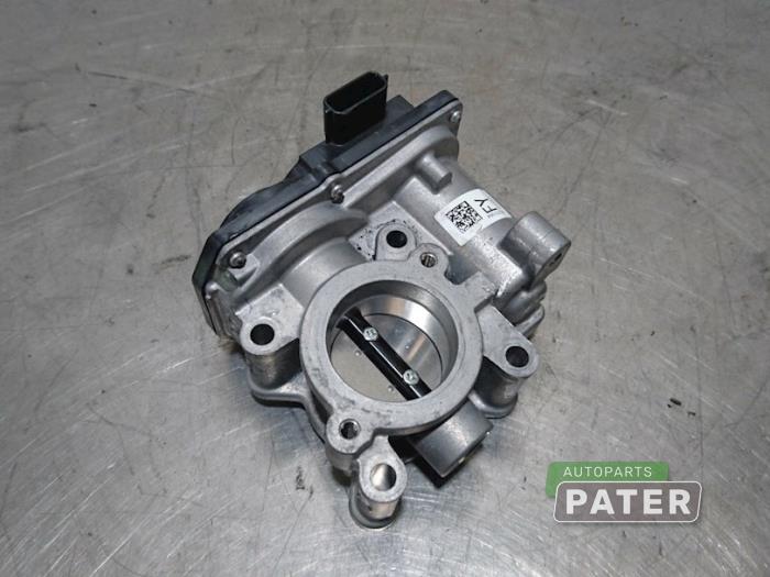 Gebruikte Gasklephuis Renault Captur I (2R) 0.9 Energy TCE 12V Prijs € 131,25 Margeregeling aangeboden door Autoparts Pater