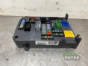 Gebruikte Zekeringkast Peugeot 508 SW (8E/8U) 1.6 THP 16V Prijs € 78,75 Margeregeling aangeboden door Autoparts Pater
