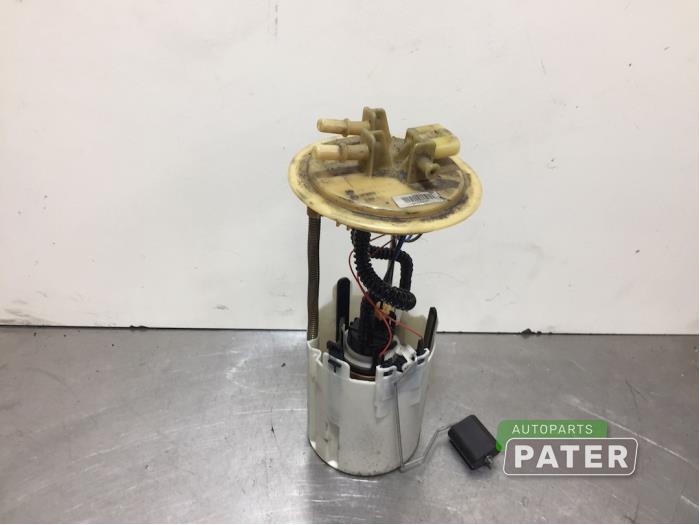 Gebruikte Opvoerpomp Mercedes Sprinter 3,5t (906.63) 313 CDI 16V Prijs € 76,23 Inclusief btw aangeboden door Autoparts Pater