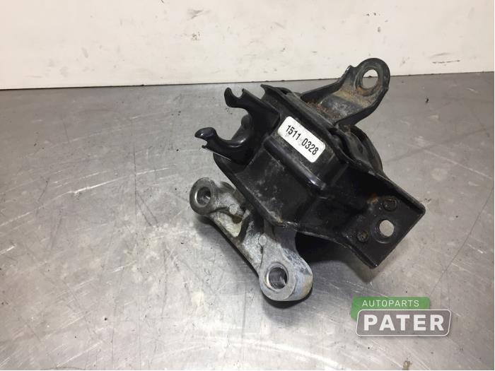 Gebruikte Motorsteun Opel Karl 1.0 12V Prijs € 21,00 Margeregeling aangeboden door Autoparts Pater