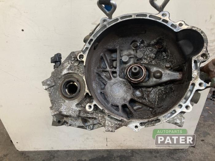 Gebruikte Versnellingsbak Kia Soul I (AM) 1.6 CRDi 16V Prijs € 262,50 Margeregeling aangeboden door Autoparts Pater