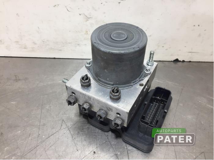 Gebruikte ABS Pomp Volkswagen Polo V (6R) 1.4 TDI DPF BlueMotion technology Prijs € 31,50 Margeregeling aangeboden door Autoparts Pater