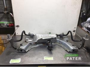 Gebruikte Subframe Renault Captur (2R) 1.2 TCE 16V EDC Prijs € 52,50 Margeregeling aangeboden door Autoparts Pater