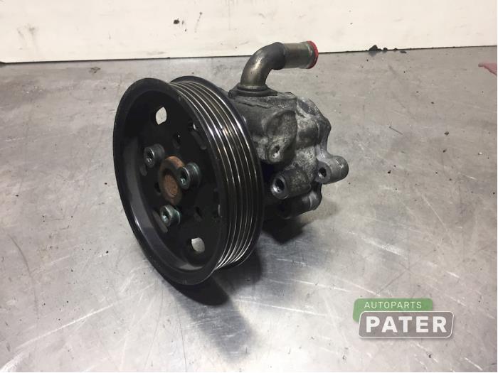 Gebruikte Pomp Servo Ford Galaxy (WGR) 2.8i V6 24V Prijs € 15,75 Margeregeling aangeboden door Autoparts Pater