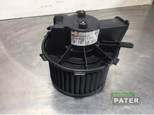 Gebruikte Kachel Ventilatiemotor Fiat Ducato (250) 2.2 D 100 Multijet Euro 4 Prijs € 38,12 Inclusief btw aangeboden door Autoparts Pater