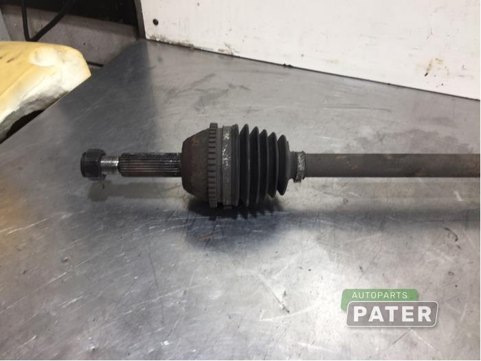 Gebruikte Aandrijfas rechts-voor Ford Transit 2.2 TDCi 16V Prijs € 38,12 Inclusief btw aangeboden door Autoparts Pater