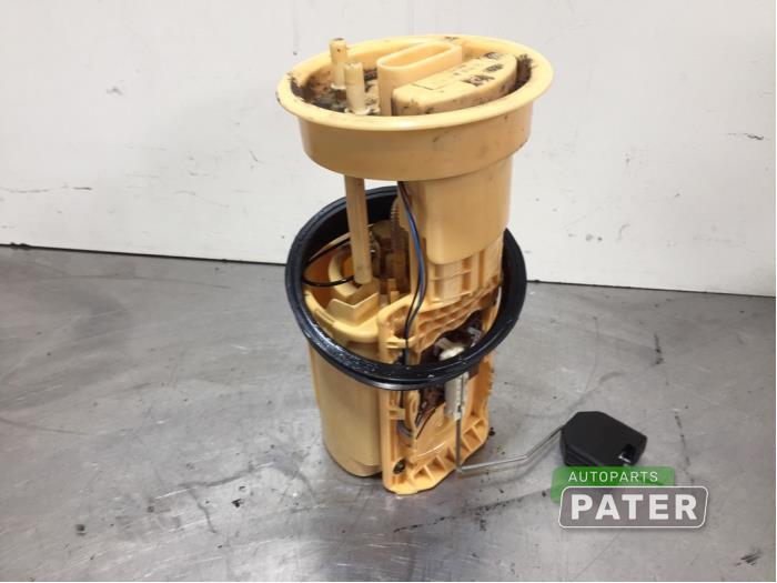 Gebruikte Opvoerpomp Volkswagen Transporter T5 2.0 TDI DRF 4Motion Prijs € 44,47 Inclusief btw aangeboden door Autoparts Pater