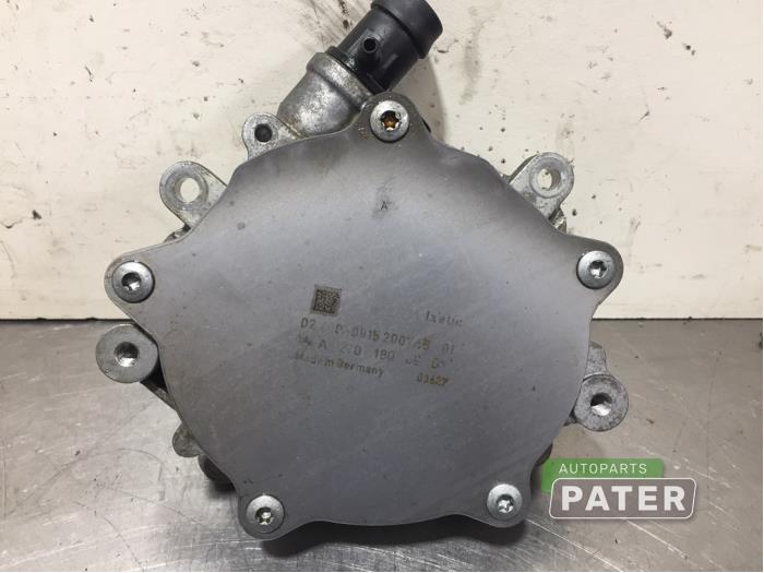 Gebruikte Vacuumpomp (Benzine) Mercedes A (W176) 1.6 A-180 16V Prijs € 78,75 Margeregeling aangeboden door Autoparts Pater