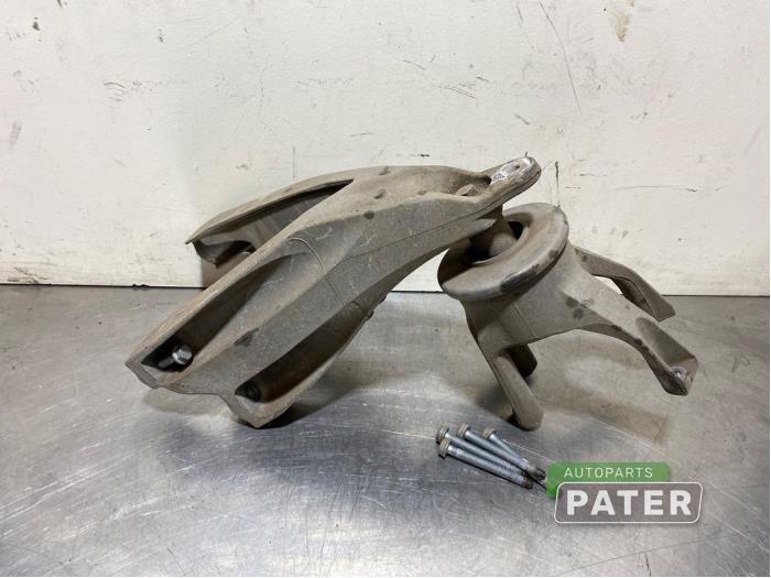Gebruikte Motorsteun Volkswagen Transporter T6 2.0 TDI DRF Prijs € 44,47 Inclusief btw aangeboden door Autoparts Pater