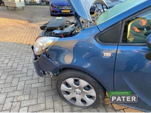 Gebruikte Voorscherm links Opel Meriva 1.6 CDTI 16V Prijs € 105,00 Margeregeling aangeboden door Autoparts Pater