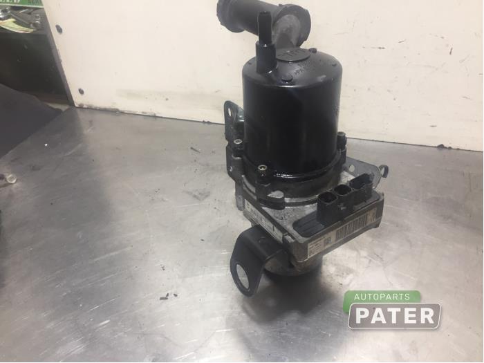 Gebruikte Servopomp Citroen DS4 (NX) 1.6 e-Hdi 16V 110 Prijs € 68,25 Margeregeling aangeboden door Autoparts Pater
