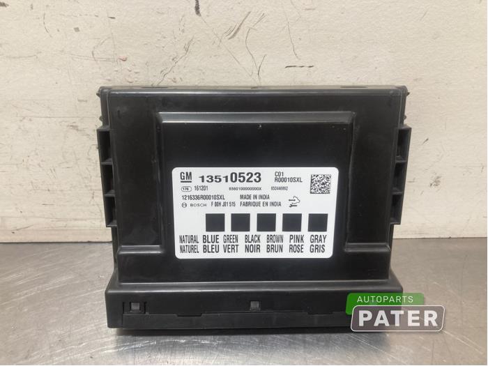 Gebruikte Bodycontrol Module Opel Karl 1.0 12V Prijs € 52,50 Margeregeling aangeboden door Autoparts Pater