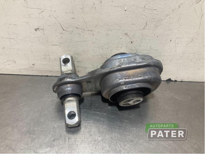 Gebruikte Motorrubber Mercedes A (177.0) 1.3 A-180 Turbo 16V Prijs € 15,75 Margeregeling aangeboden door Autoparts Pater
