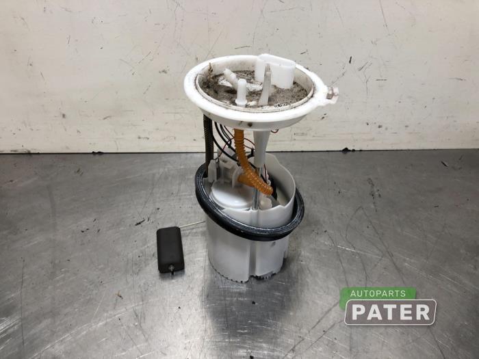 Gebruikte Tank element Pomp Volkswagen Up! (121) 1.0 12V 60 Prijs € 21,00 Margeregeling aangeboden door Autoparts Pater